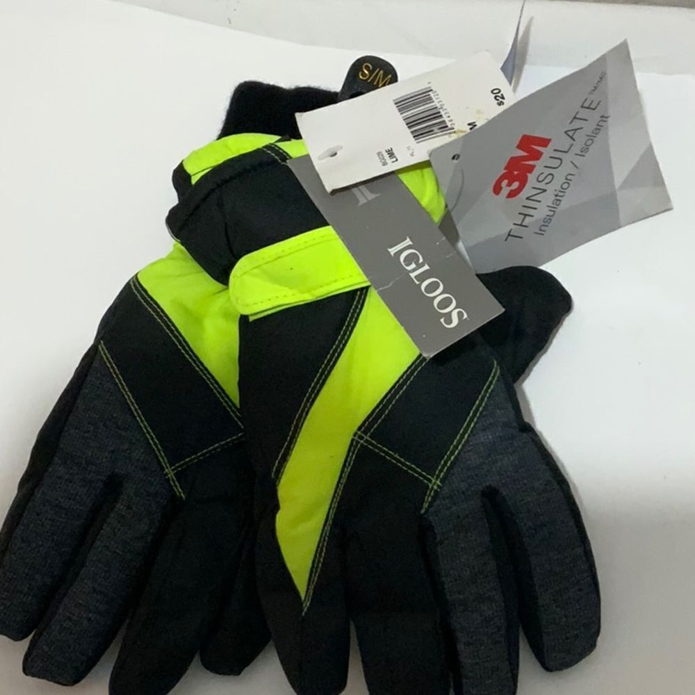 Igloos | NWT Womens Size S/M Gray Green  Thinsulate Gloves